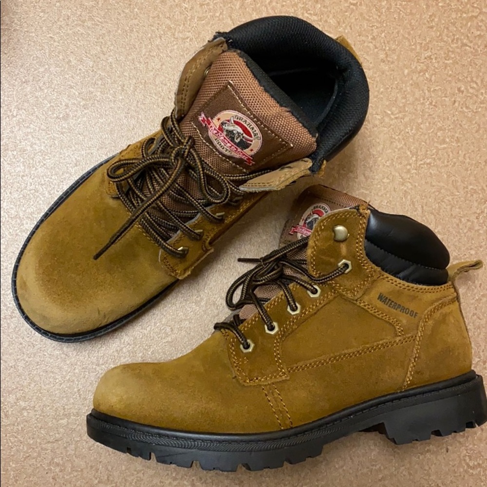 Brahma waterproof boots